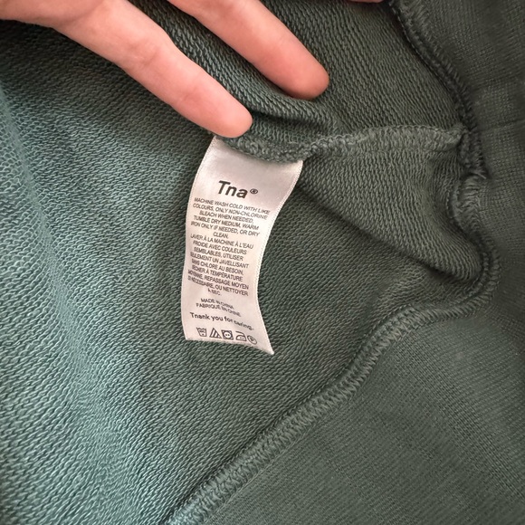 Aritzia Gray crewneck - Picture 2 of 3